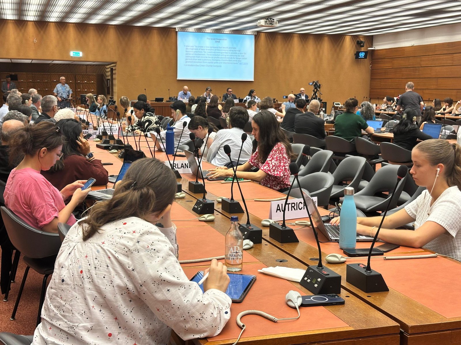 Economic Responsibilities of Third States in light of the ICJ Advisory Opinion Genocide Convention
